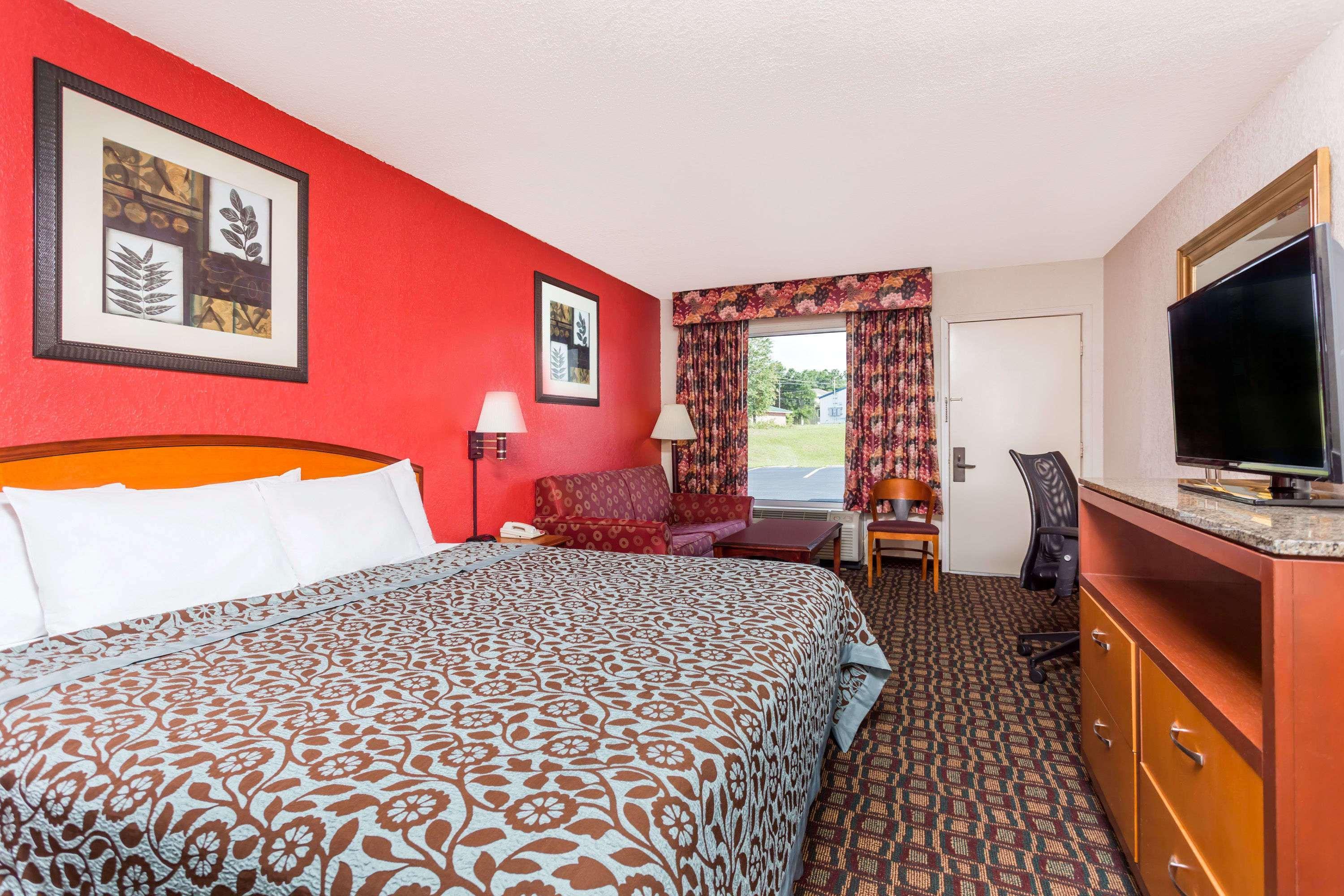Days Inn By Wyndham Augusta Wheeler Road מראה חיצוני תמונה